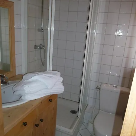 De Julie Aparthotel