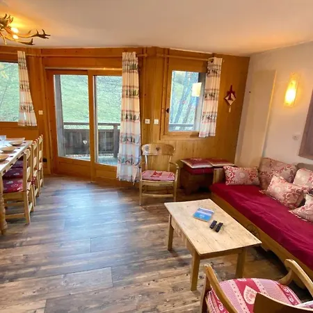 Aparthotel De Julie 3*