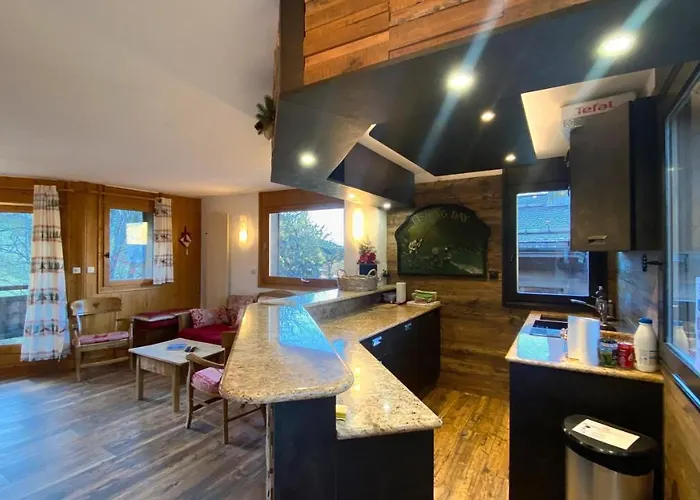 Aparthotel De Julie 3*